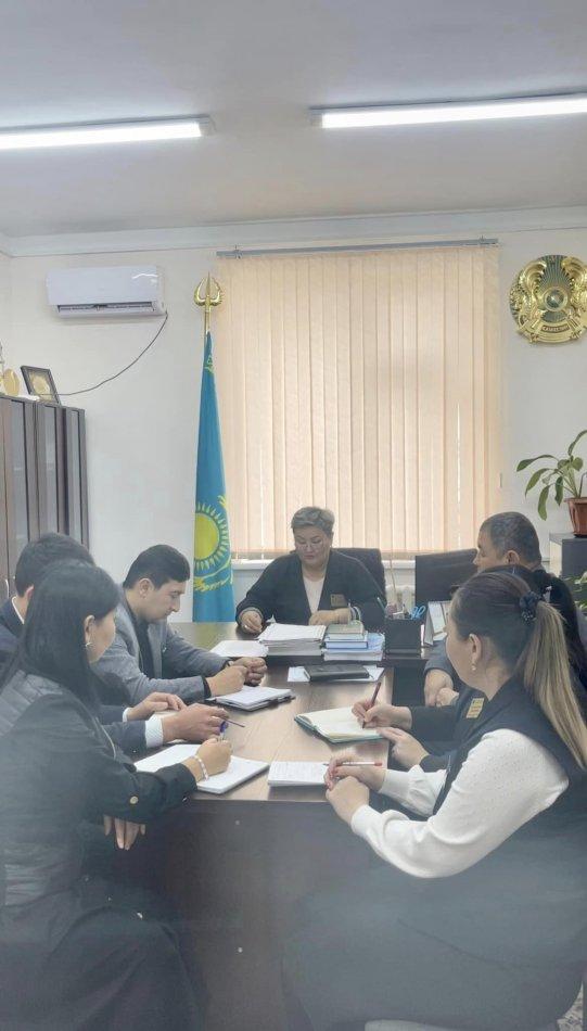 Жаңа жыл мерекесіне арналған іс-шаралардың өткізілуі туралы жиналыс.