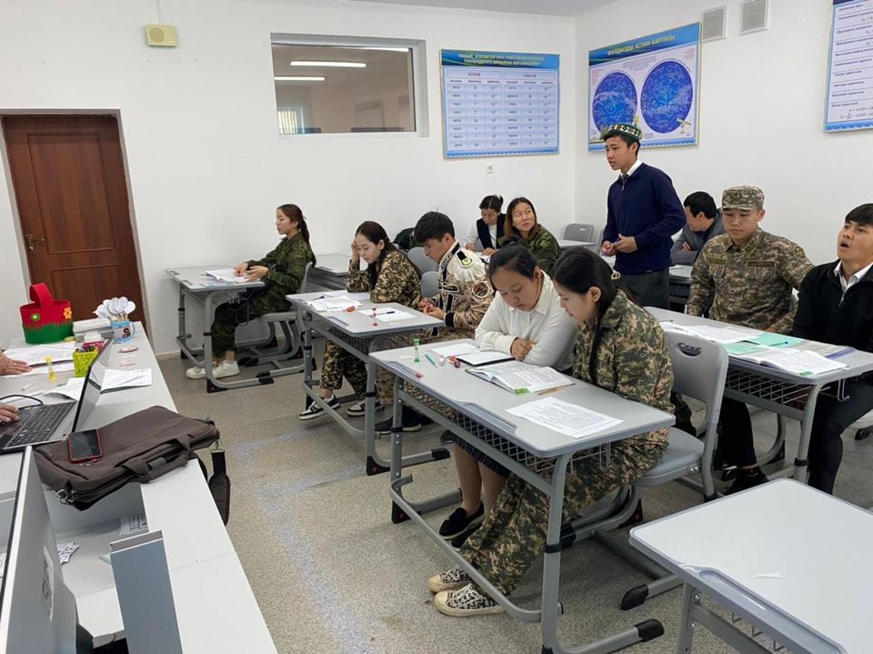 Химия және биология пәні апталығы болды.
