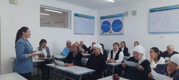 ҰБТ-дан алған бағасы үшін баланың өз-өзіне деген  сенімділігін төмендетпеуі қажет.